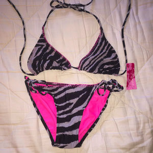NWT Xhilaration Striped Bathing Suit
